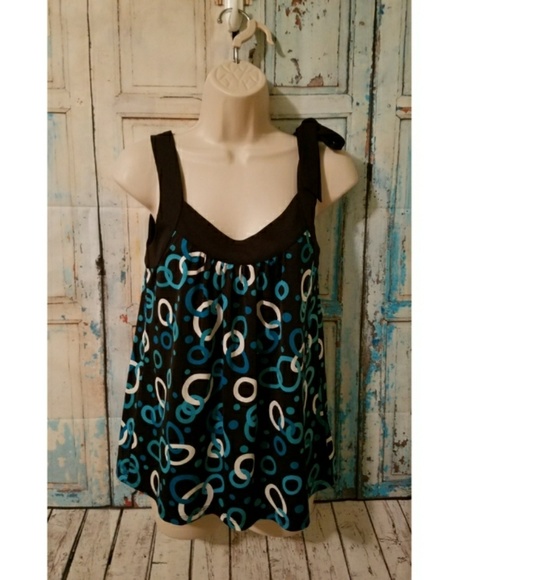 INC International Concepts Tops - INC International Concepts bow tank circles EUC